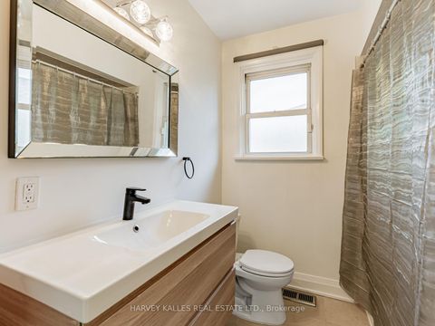 Photo 15 at 62 Cocksfield Avenue, Bathurst Manor, Toronto