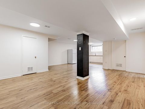 Photo 19 at 62 Cocksfield Avenue, Bathurst Manor, Toronto