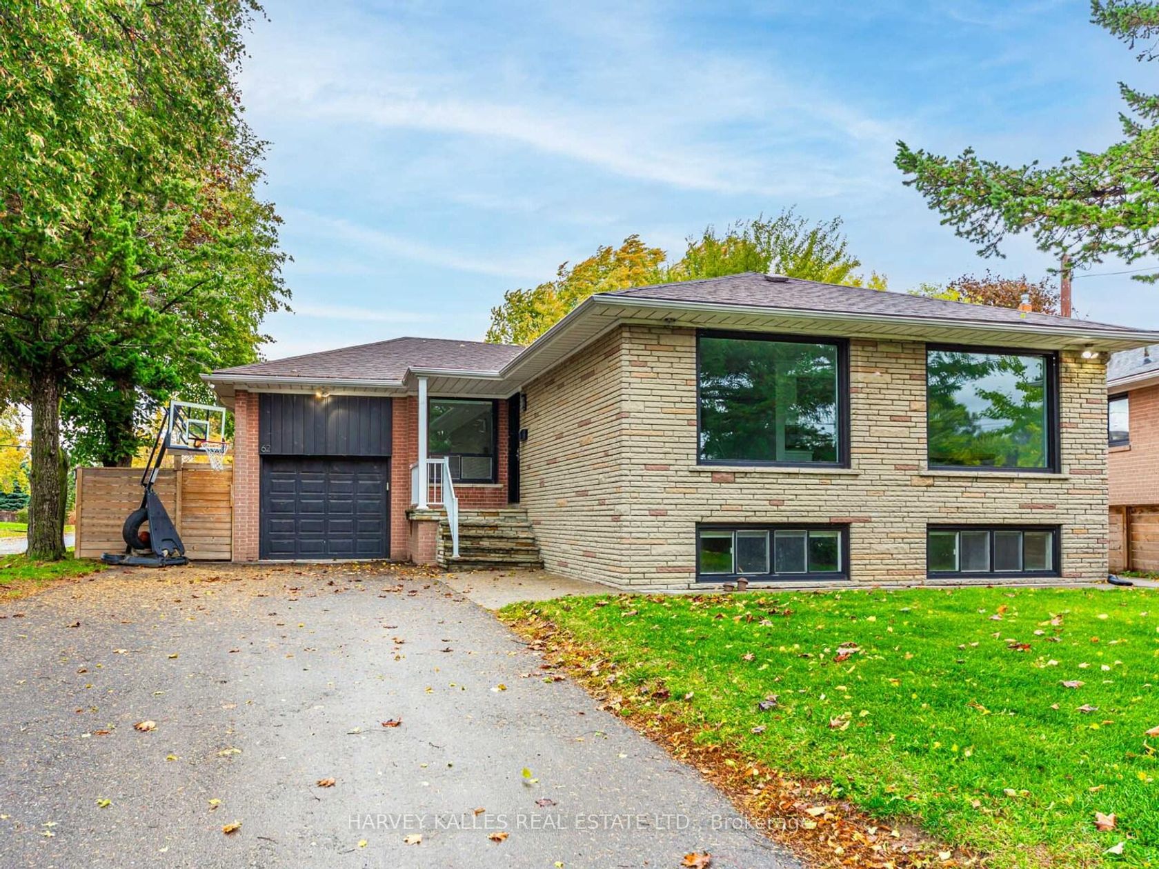 62 Cocksfield Avenue, Bathurst Manor, Toronto 