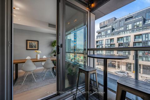 Photo 23 at 304 - 835 St. Clair Avenue W, Wychwood, Toronto
