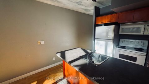 Photo 5 at 123 - 255 Richmond Street E, Moss Park, Toronto