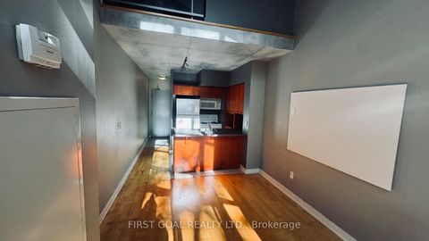 Photo 7 at 123 - 255 Richmond Street E, Moss Park, Toronto