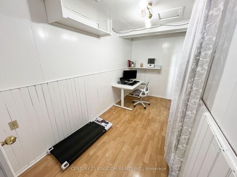 Photo 4 at 80 - 30 Wingarden Court, Malvern, Toronto