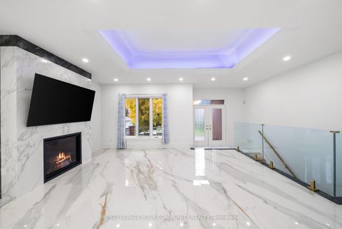 Photo 6 at 72A Oxford Street, Mill Pond, Richmond Hill