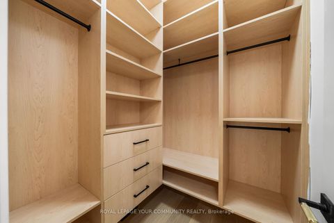 Photo 25 at 72A Oxford Street, Mill Pond, Richmond Hill