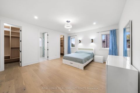 Photo 27 at 72A Oxford Street, Mill Pond, Richmond Hill