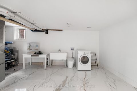 Photo 43 at 72A Oxford Street, Mill Pond, Richmond Hill