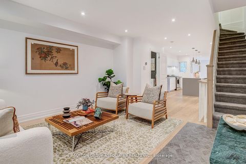 Photo 4 at 466 Montrose Avenue, Little Italy, Toronto