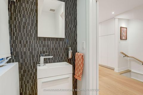 Photo 16 at 466 Montrose Avenue, Little Italy, Toronto