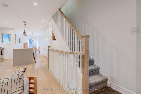 Photo 17 at 466 Montrose Avenue, Little Italy, Toronto