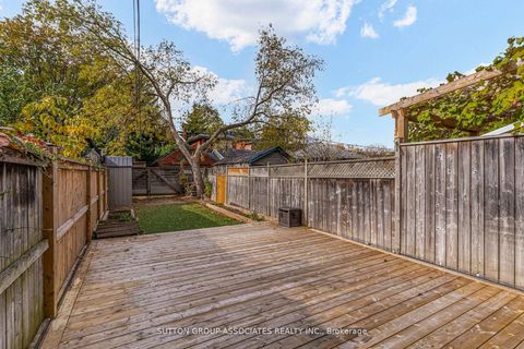 Photo 40 at 466 Montrose Avenue, Little Italy, Toronto