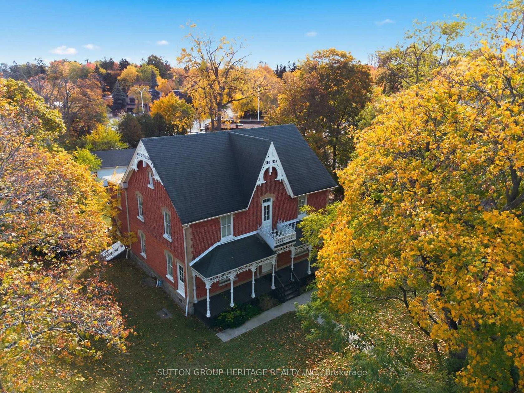 27 Old Kingston Road, West Hill, Toronto photo number 2