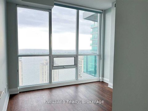 Photo 13 at 4405 - 16 Harbour Street, Waterfront Communities C1, Toronto