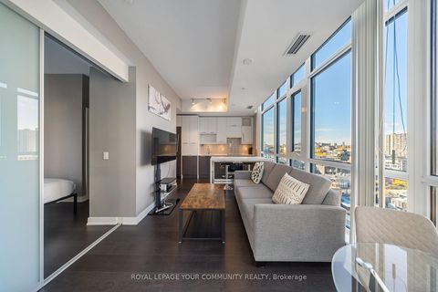 Photo 18 at 1602 - 30 Nelson Street, Waterfront Communities C1, Toronto