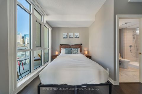 Photo 21 at 1602 - 30 Nelson Street, Waterfront Communities C1, Toronto