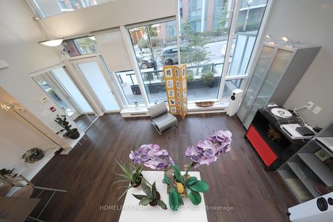 Photo 7 at Th10 - 20 Bruyeres Mews, Waterfront Communities C1, Toronto