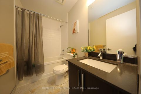 Photo 14 at Th10 - 20 Bruyeres Mews, Waterfront Communities C1, Toronto