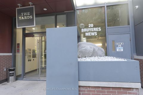 Photo 19 at Th10 - 20 Bruyeres Mews, Waterfront Communities C1, Toronto