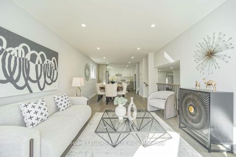 Photo 3 at 36 Pebblehill Square, Agincourt North, Toronto