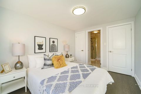 Photo 28 at 36 Pebblehill Square, Agincourt North, Toronto