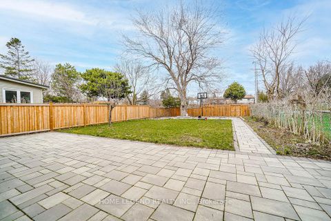 Photo 33 at 36 Pebblehill Square, Agincourt North, Toronto