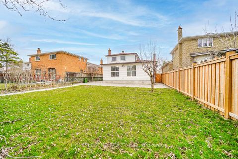 Photo 35 at 36 Pebblehill Square, Agincourt North, Toronto