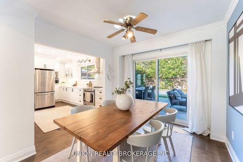 Photo 6 at 32 Bledlow Manor Drive, Guildwood, Toronto