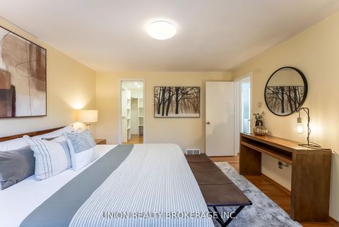 Photo 14 at 32 Bledlow Manor Drive, Guildwood, Toronto