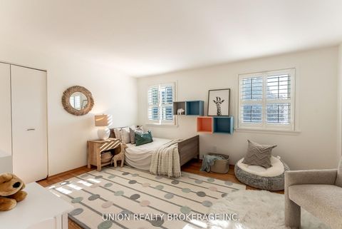 Photo 18 at 32 Bledlow Manor Drive, Guildwood, Toronto