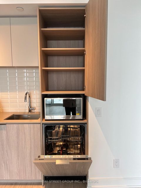 Photo 11 at 317 - 70 Annie Craig Drive, Mimico, Toronto