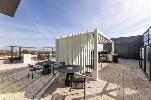 Photo 8 at 2911 - 5 Defries Street, Regent Park, Toronto