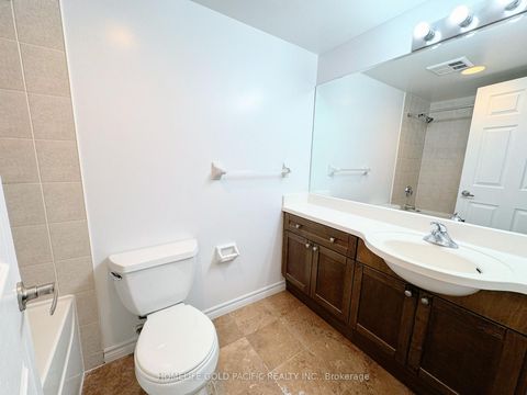 Photo 1 at 2908 - 763 Bay Street, Bay Street Corridor, Toronto