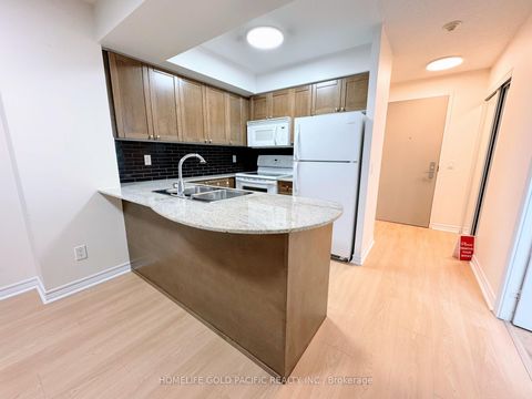 Photo 6 at 2908 - 763 Bay Street, Bay Street Corridor, Toronto