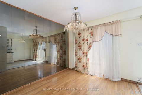 Photo 14 at 17 Brownridge Crescent, Clairville, Toronto