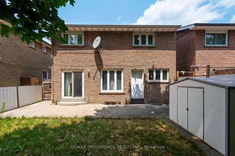 Photo 37 at 17 Brownridge Crescent, Clairville, Toronto