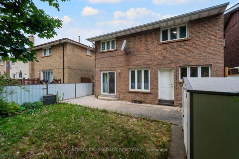 Photo 43 at 17 Brownridge Crescent, Clairville, Toronto