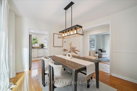 Photo 10 at 1173 Bridlewood Trail, GA Glen Abbey, Oakville