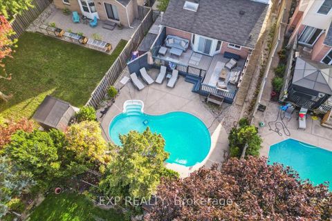 Photo 42 at 1173 Bridlewood Trail, GA Glen Abbey, Oakville