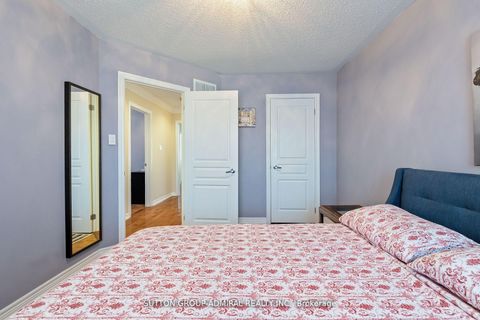 Photo 23 at 11 Thistle Avenue, Jefferson, Richmond Hill