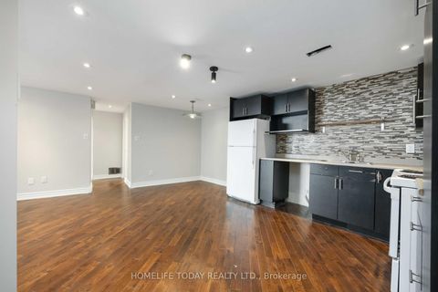 Photo 15 at 1603 - 330 Dixon Road, The Westway, Toronto