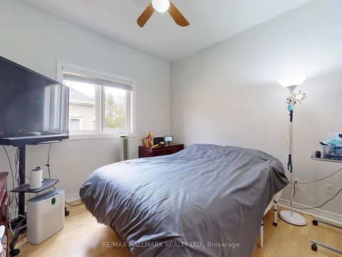 Photo 15 at 2 Snively Street, Oak Ridges Lake Wilcox, Richmond Hill