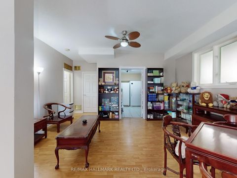 Photo 21 at 2 Snively Street, Oak Ridges Lake Wilcox, Richmond Hill