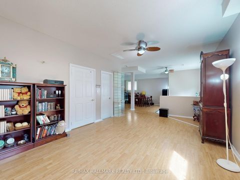 Photo 23 at 2 Snively Street, Oak Ridges Lake Wilcox, Richmond Hill