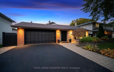 Photo 0 at 16 Kingsborough Crescent, Richview, Toronto