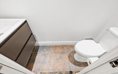 Photo 14 at 16 Kingsborough Crescent, Richview, Toronto