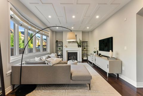 Photo 6 at 39 Rivoli Drive, Vellore Village, Vaughan