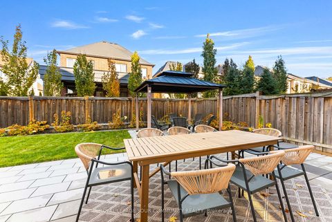 Photo 39 at 39 Rivoli Drive, Vellore Village, Vaughan