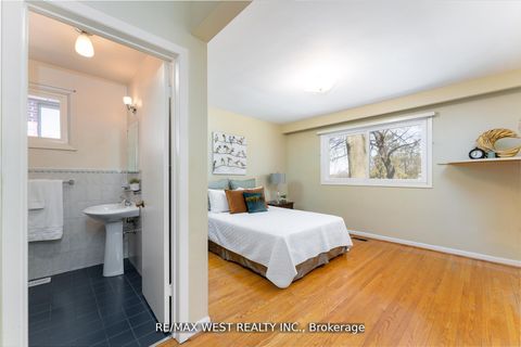 Photo 13 at 28 Braywin Drive, The Westway, Toronto
