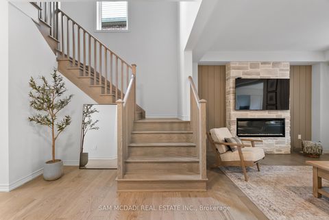 Photo 17 at 138 Factor Street, Kleinburg, Vaughan