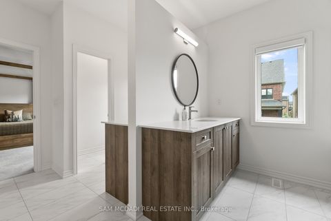 Photo 23 at 138 Factor Street, Kleinburg, Vaughan